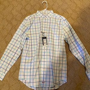 VV white and blue button down